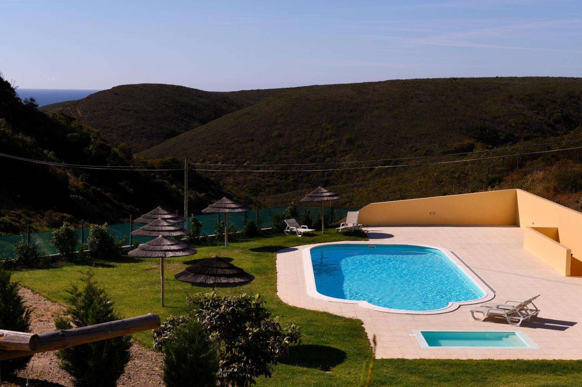 Falesias Da Arrifana Praia da Arrifana Dış mekan fotoğraf